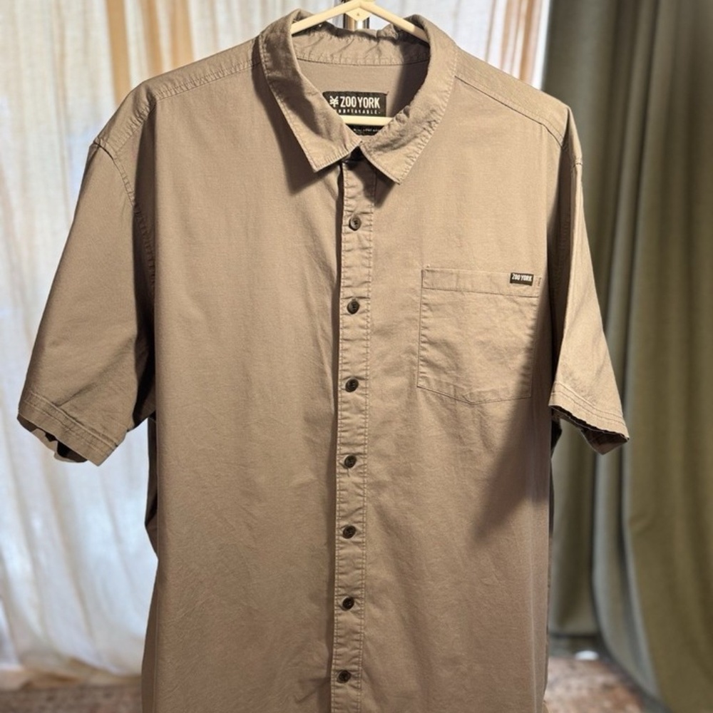 Zoo York Unbreakable Men’s Short Sleeve Button Up Shirt 2XL Gray